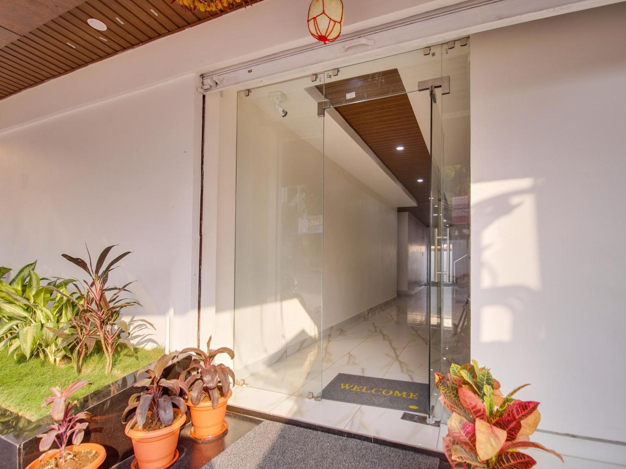 Hotel O Rr Residency Khammam Exteriér fotografie